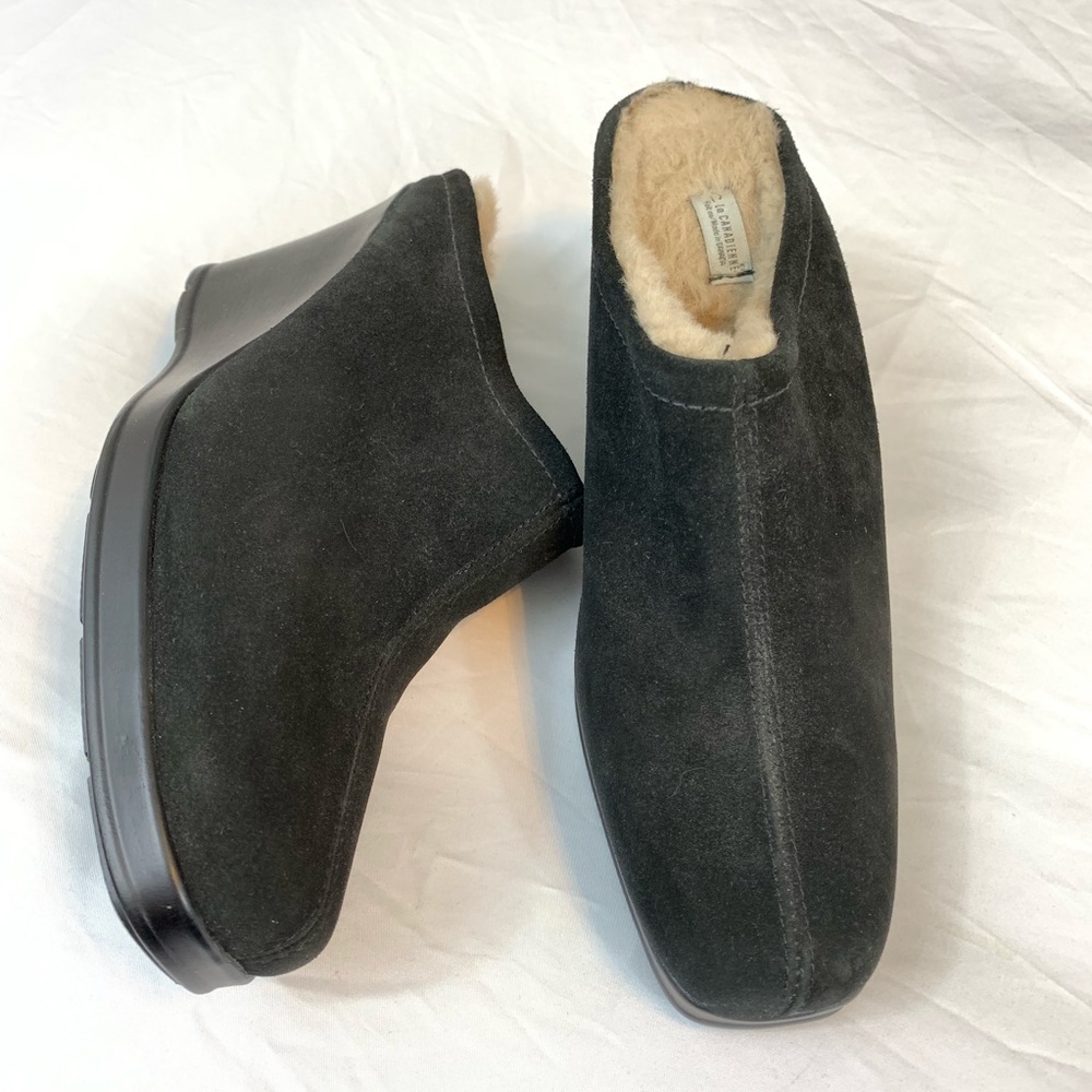 LA CANADIENNE SOFT ITALIAN SUEDE WEDGE MULES SZ 7